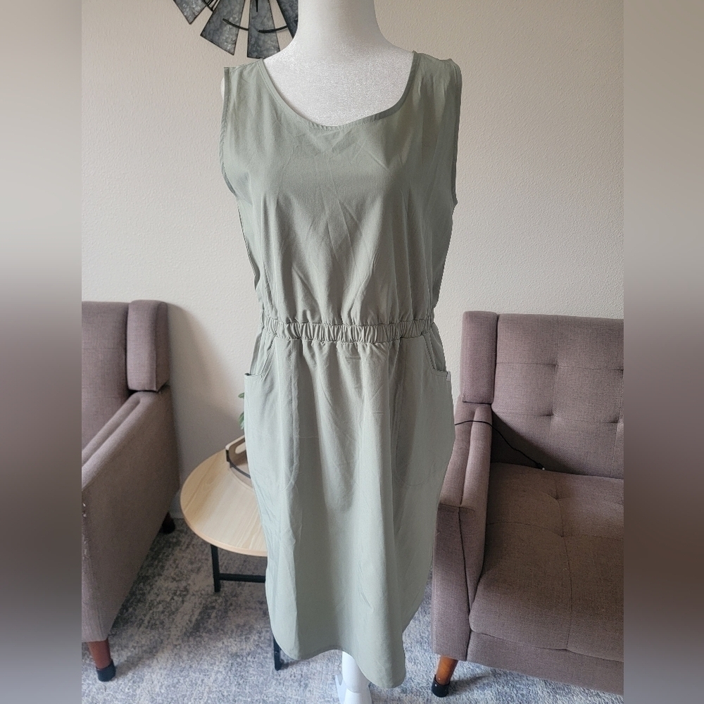 Ascend Stretch Woven Dress for Ladies - Seagrass Outdoor Dress - PSmall.. - Picture 2 of 16